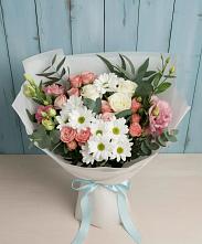 Букет цветов из:  Розы, Лизиантусы и Хризантемы в Ленинске