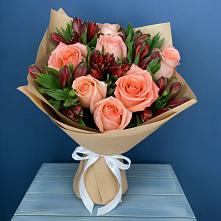 Букет цветов из:  Розы и Альстромерии в Ленинске