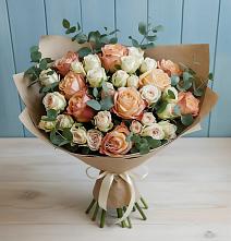 Букет цветов из:  Альстромерии и Розы в Ленинске